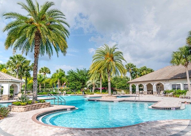 10 Ideas for Hotel and Resort Pool Design | Aesthetic Pool Idea Inspiration