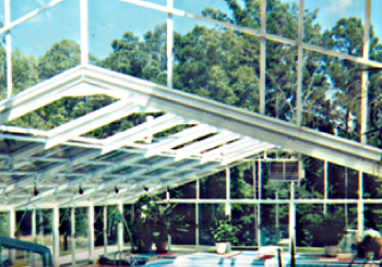 Benefits of Polycarbonate Swimming Pool Enclosures